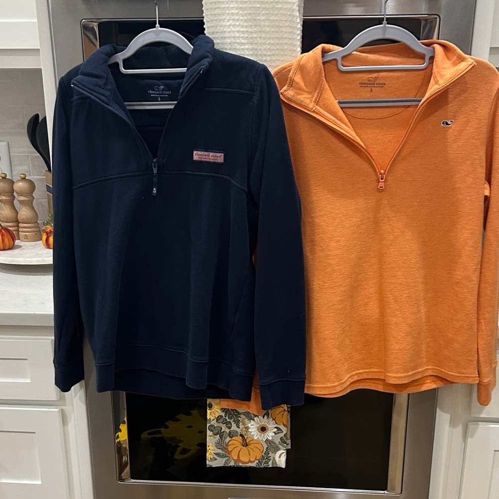 Vineyard vines 1/4 zip Large boys qty2
